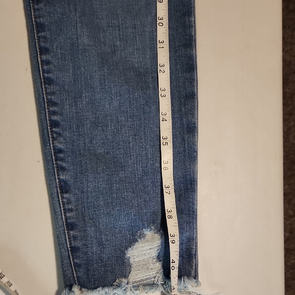 Madewell Medium Blue Distressed Skinny Jeans - Picture 6 of 6